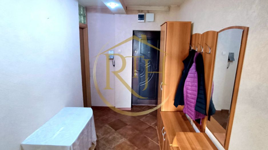 Inchiriez ap cu o camera in Girocului la padurice 250 euro/luna. - Poză 7