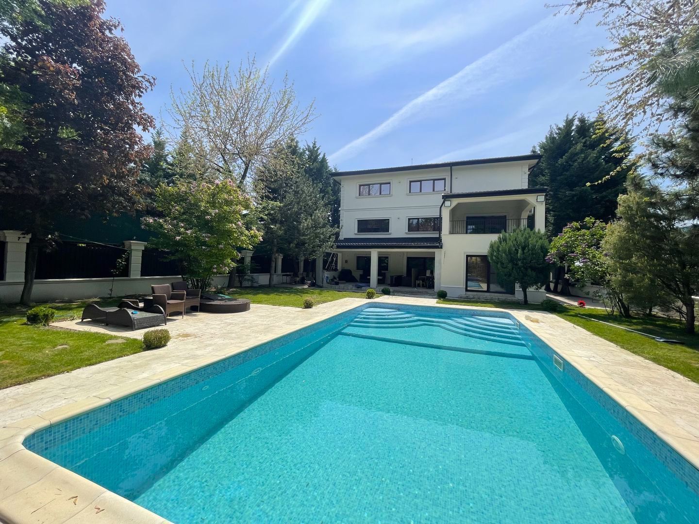 Eleganță în Vila de Excepție  |   Vila cu piscina încălzită - Poză 3