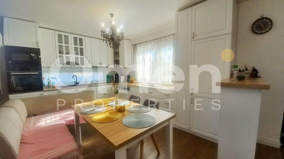 Casă de vanzare P+1, 282 mp utili, Tăuții-Măgherăuș – zonă liniștită - Poză 16