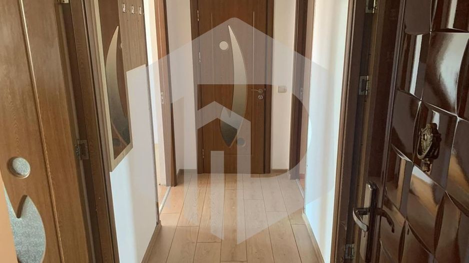 Apartament de inchiriat - Turnisor - 3 Camere - 75mpu - Etaj 3 - Poză 2