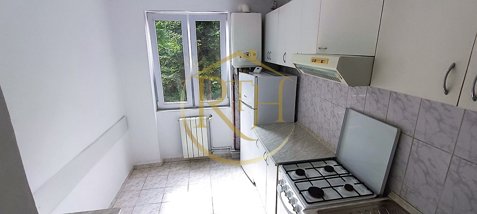 De vanzare apartament 2 camere zona centrala, comision ,,0" - Poză 12