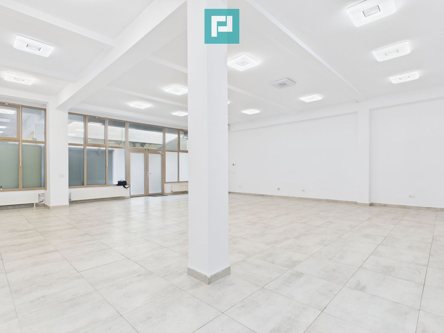 Spațiu comercial 113mp - Frumos Renovat - Cantemir - Poză 1