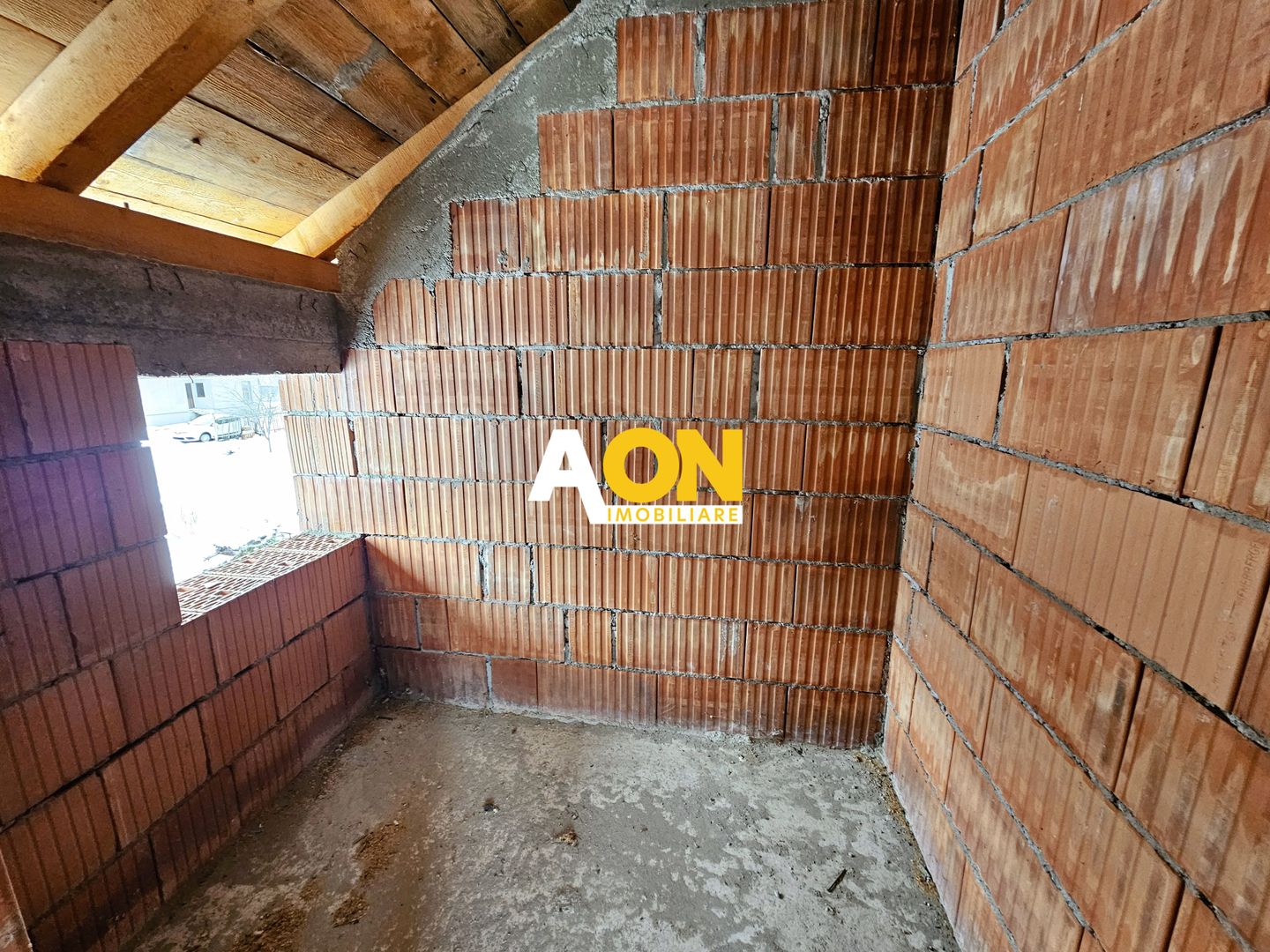 COMISION ZERO! Casa la rosu, P+1, 300 mp teren, cu utilitati, Lancram - Poză 18