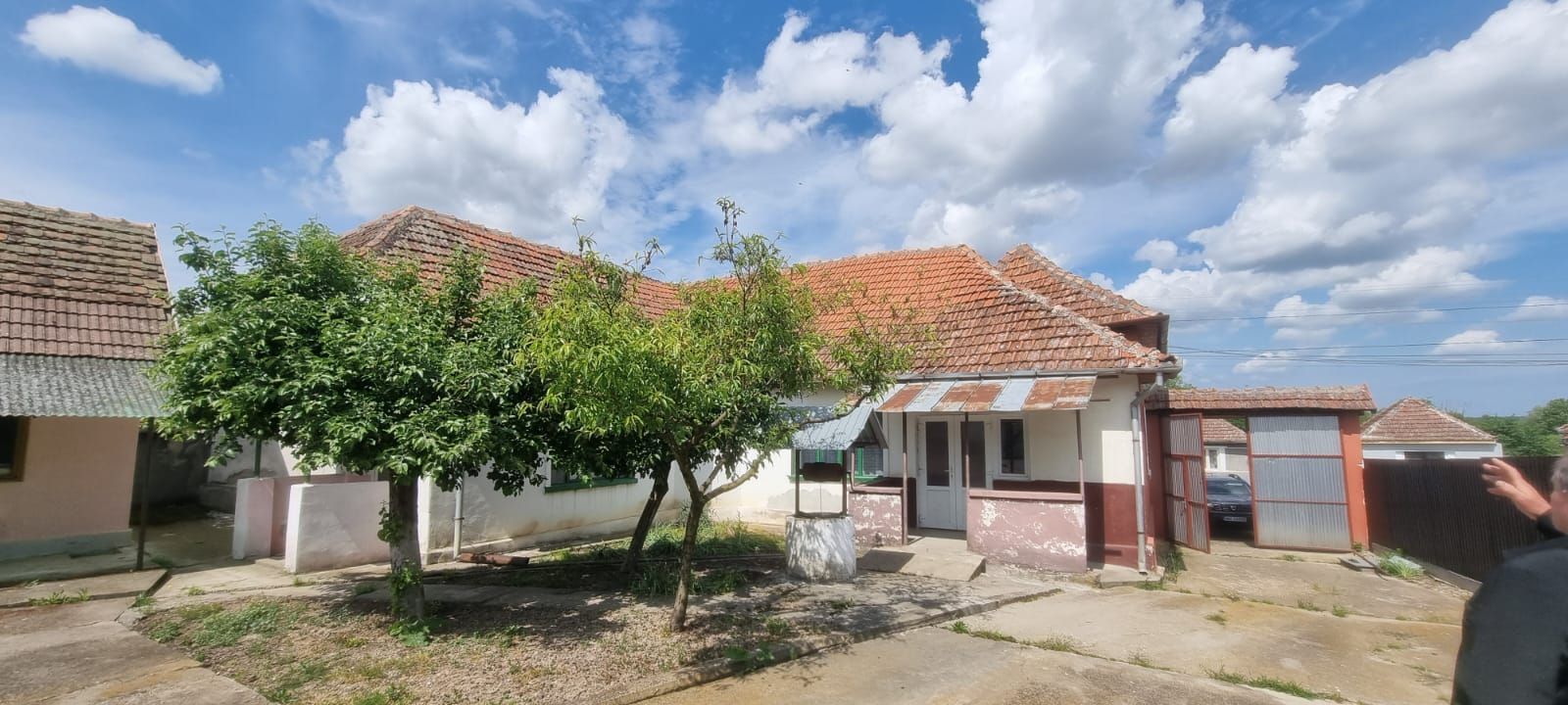 Casă 6 camere, livadă, 3 199 mp, Girisul Negru, Bihor. 42 000 E - Poză 1