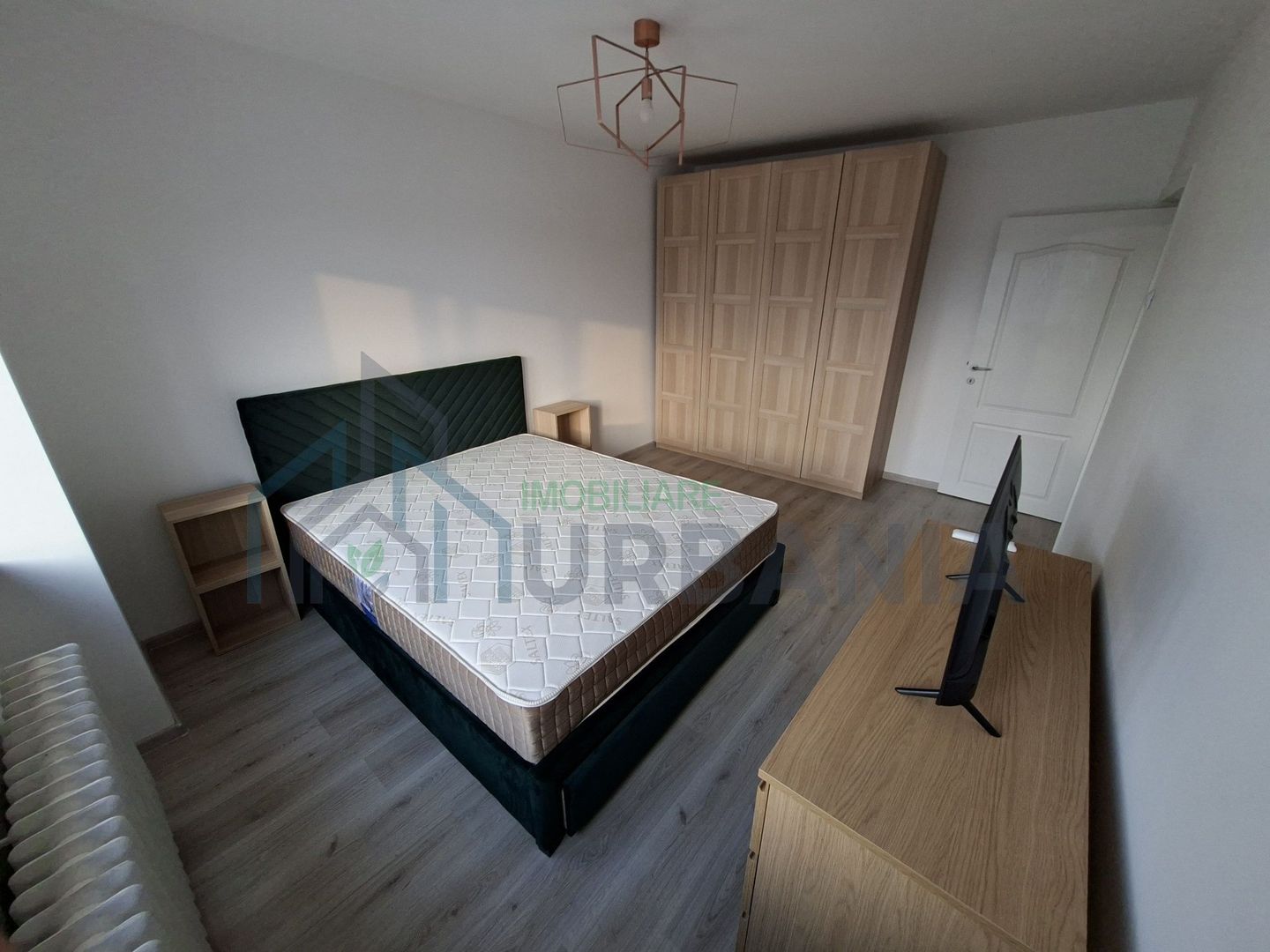 Apartament renovat central, 3 camere, 2 băi, zona Gării – Iași - Poză 4