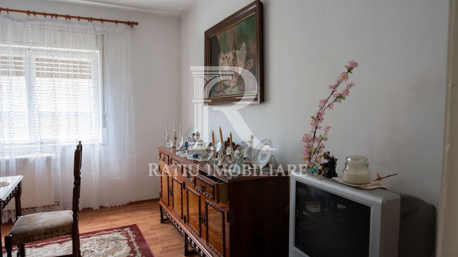 Apartament de colecție în centrul Marghitei | 4 camere | Garaj inclus - Poză 14