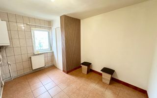 Apartament cu 3 camere, 2 băi în Manastur, zona Brates! - Poză 7