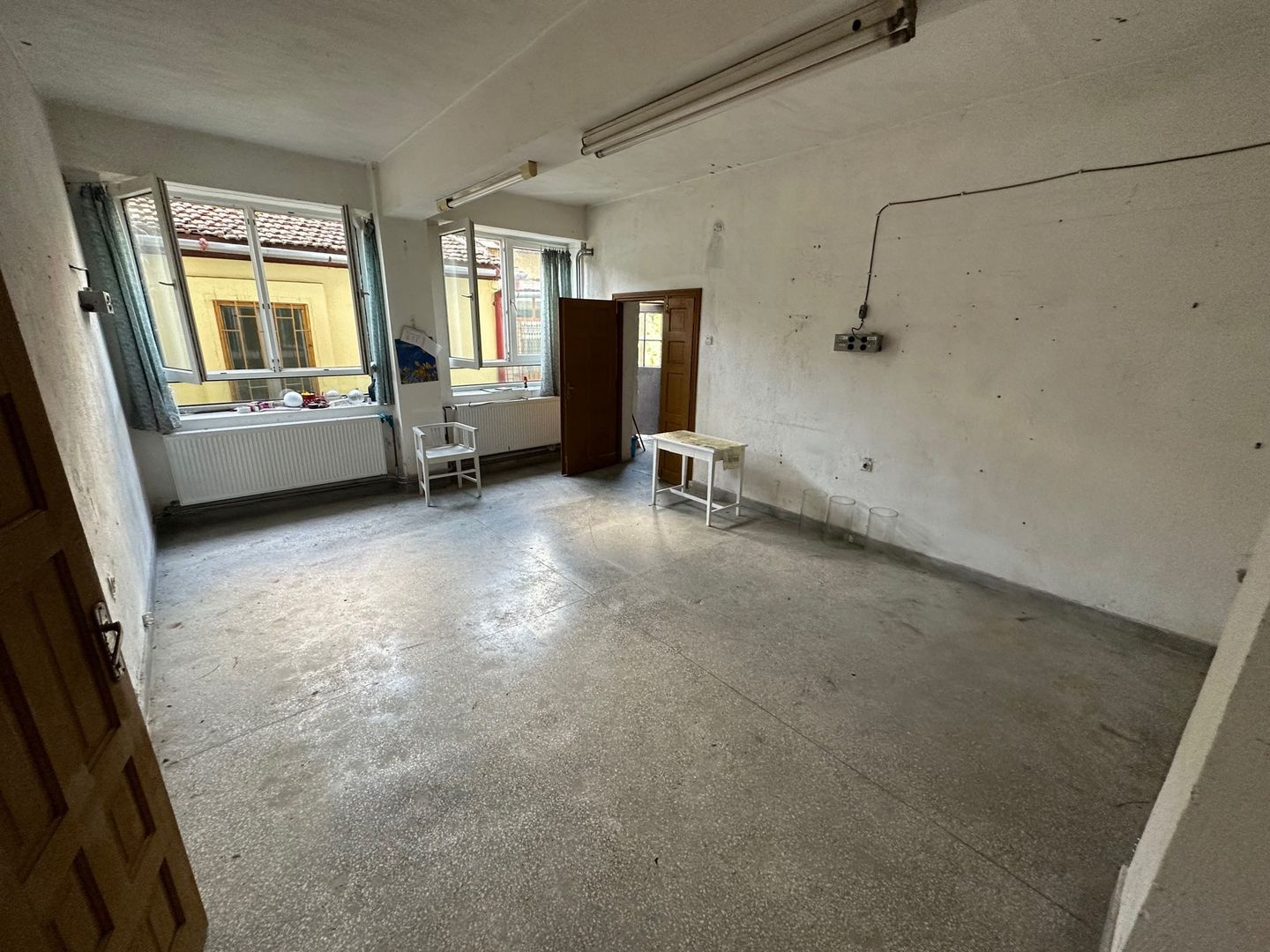 Proprietate compusă din 2 case - Poză 22