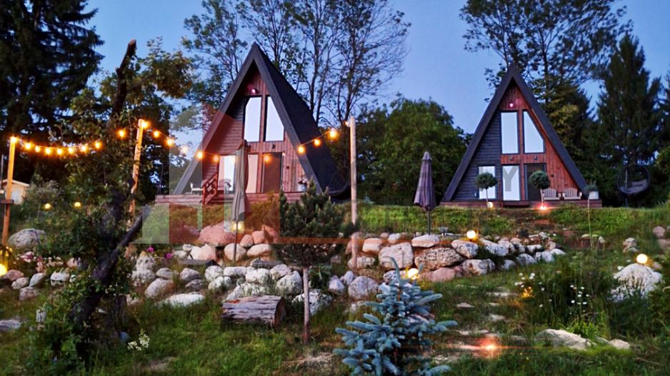 2  A-Frame | Bran Sohodol| 2 cabane | Teren 3.812 mp | Operațional | - Poză 2