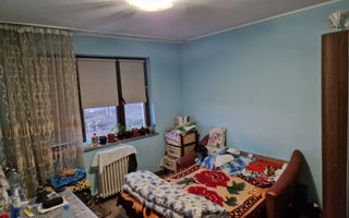 Etaj intermediar/Apartament 3 Camere-Decomandat/70mp/Zona Gara! - Poză 3