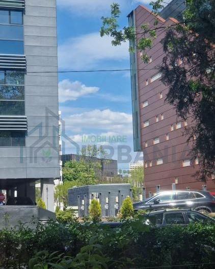 Apartament 2 camere, Podu Roș, vedere Palas Campus, loc parcare, izolat termic - Poză 1