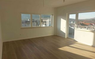 Apartament 3 camere, finisat, orientare Sud , Baciu Regal - Poză 1
