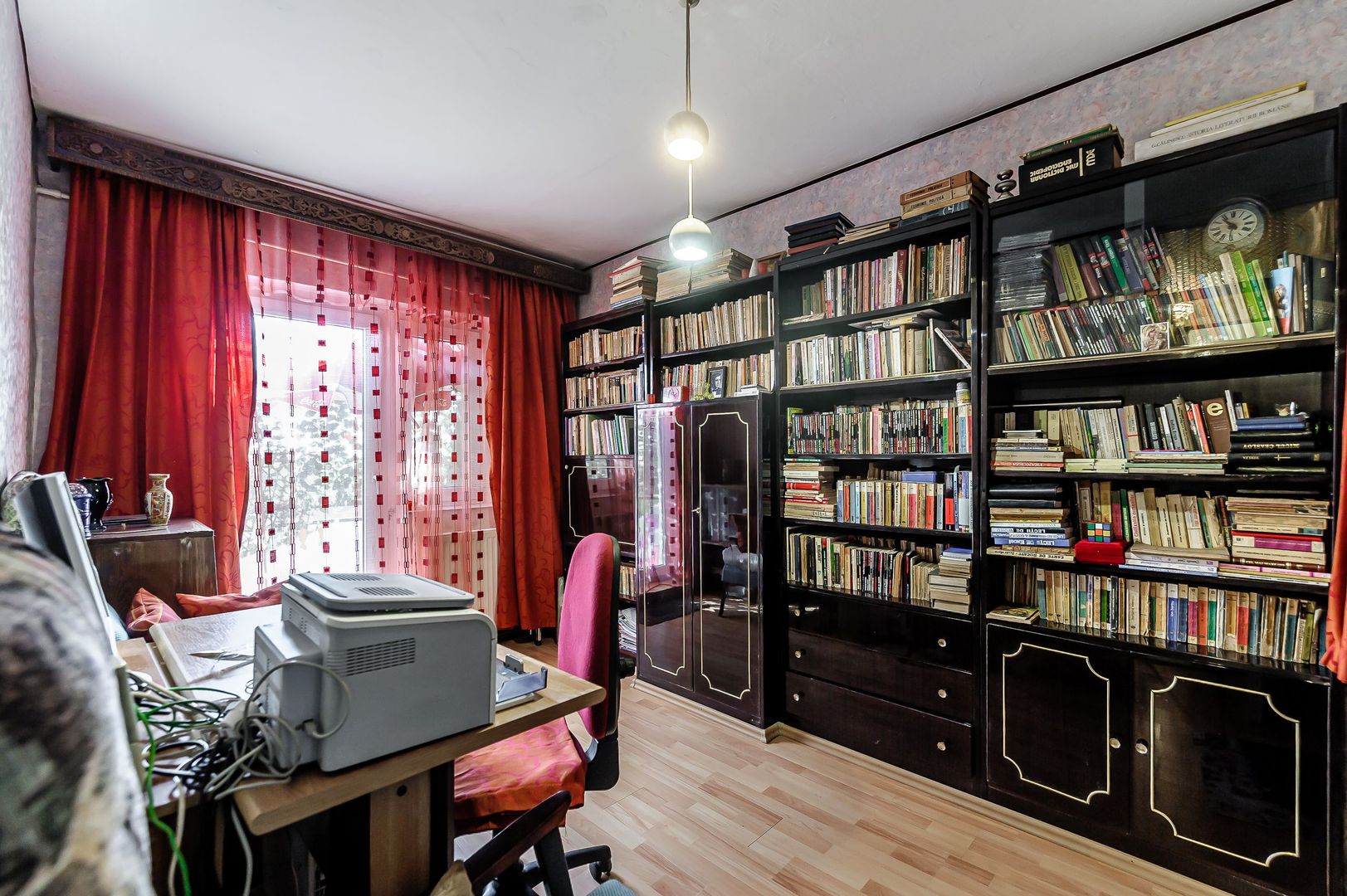 VÂNDUT! Apartament decomandat 3 camere în Grădiște. - Poză 6