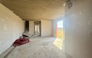 Super Pret - Duplex intreg - 500 mp teren - pozitie excelenta -Sacalaz - Poză 1