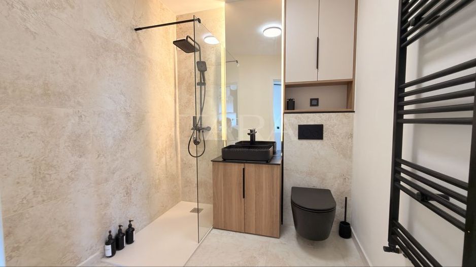 Apartament complet renovat, cu vedere spre Parcul Primăverii. - Poză 8