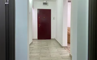 Etajul 1! Vanzare apartament cu 3 camere in Targoviste - micro 11 - Poză 11