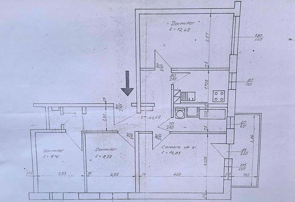 Metrou 1 Decembrie Decomandat 4 Camere - Schiță 9