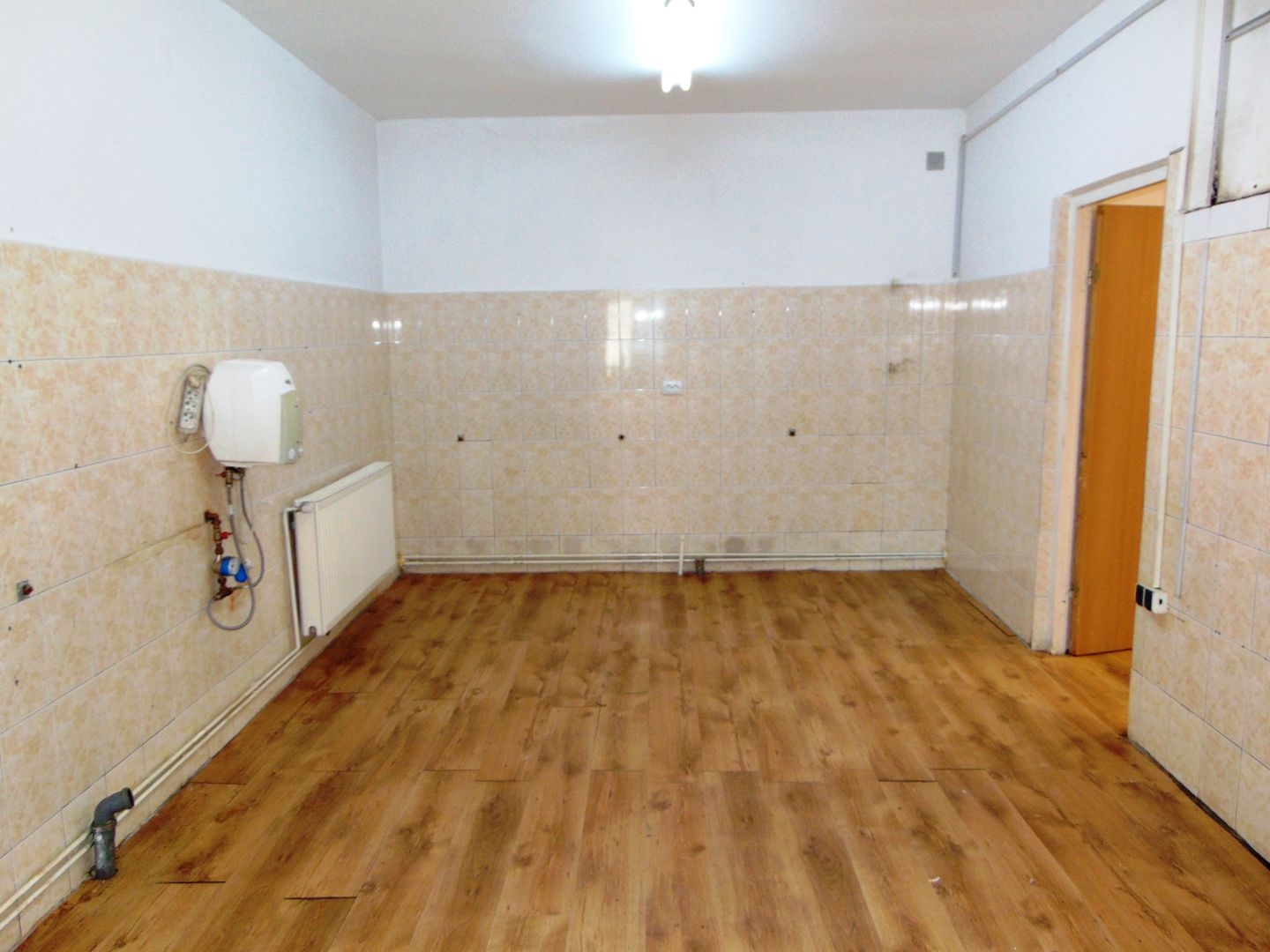 Spatiu de productie-birouri 13 Decembrie - Poză 1