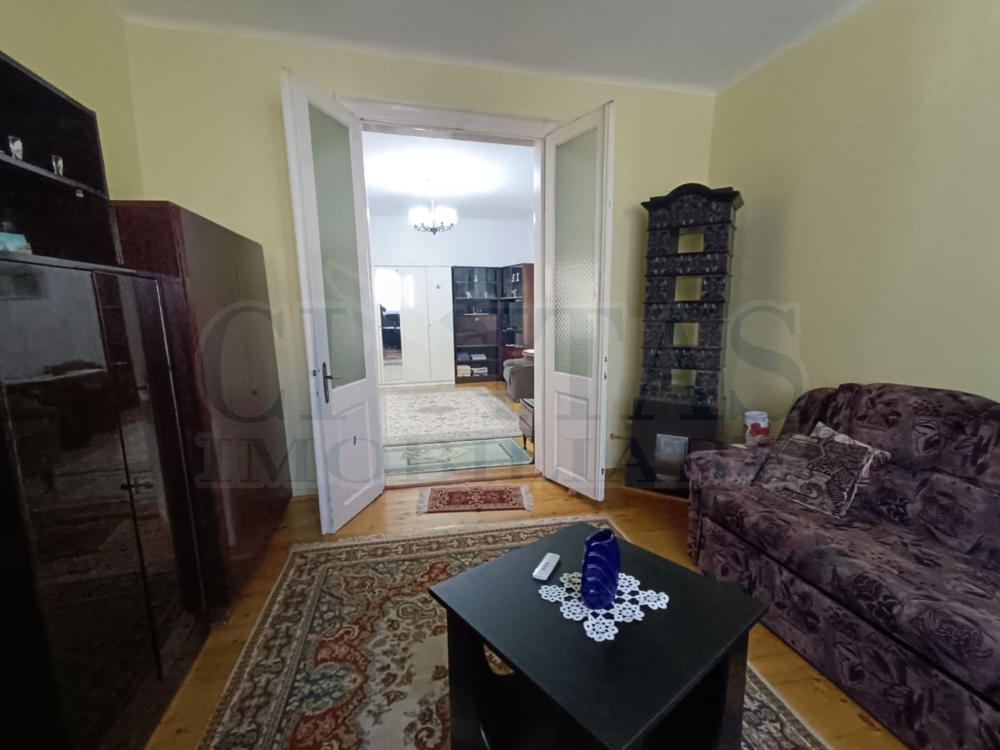 Apartament la casa, zona deosebita, 60 mp, semidecomandat. - Poză 5