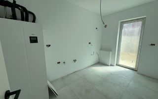 Townhouse modern cu grădină privată într-un cartier verde și sigur - Poză 4