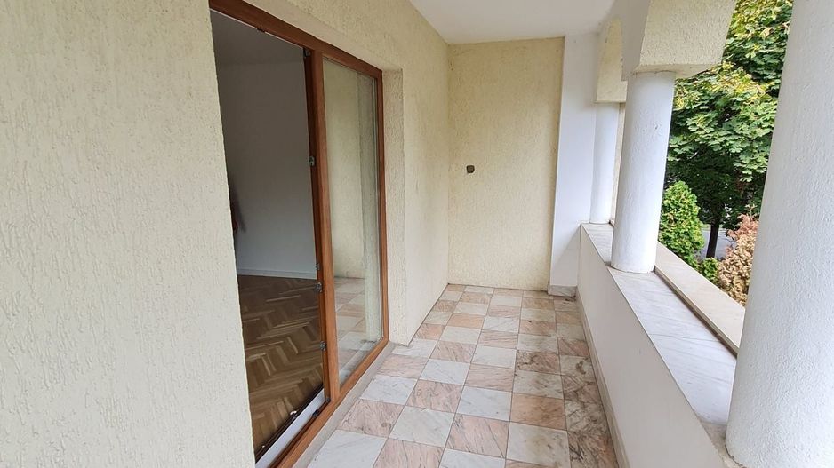 Casa solida în zona Bogdanestilor - Poză 37