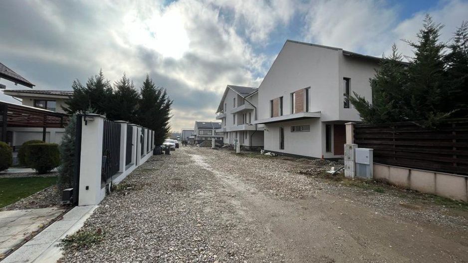 Vila duplex Otopeni | Lidl 23 August - Poză 2