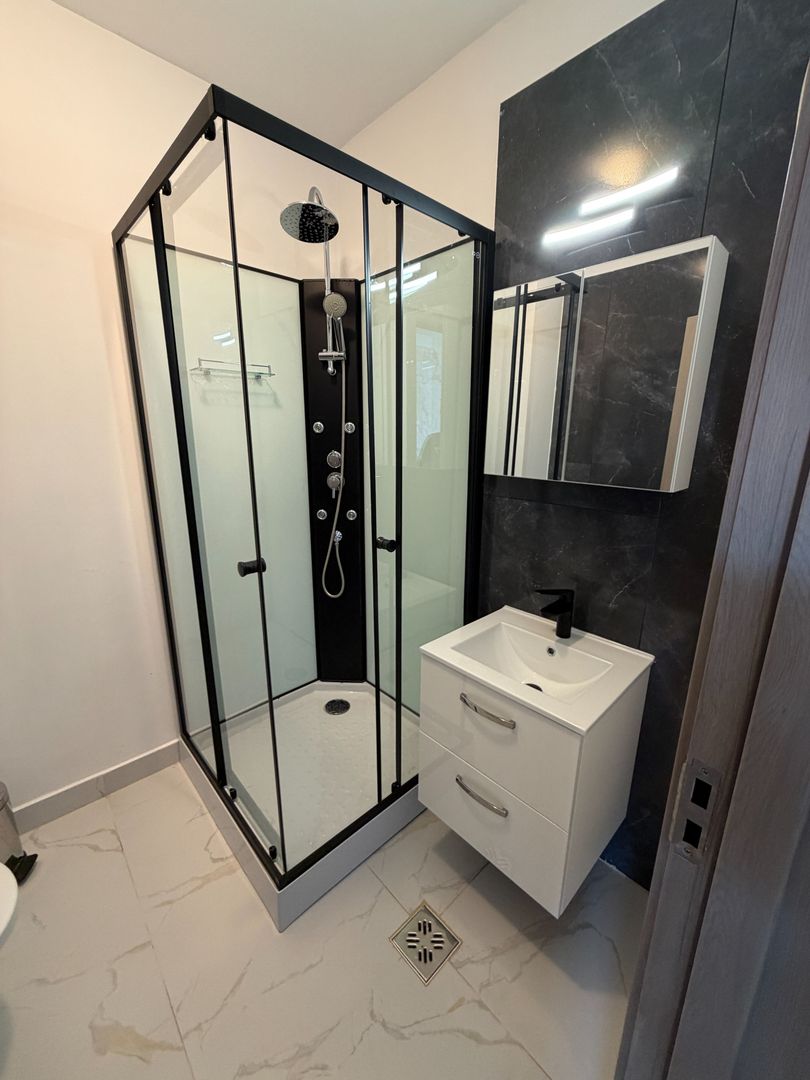Apartament 3 camere cu parcare - Zona CENTRALA - Str Closca - Poză 7