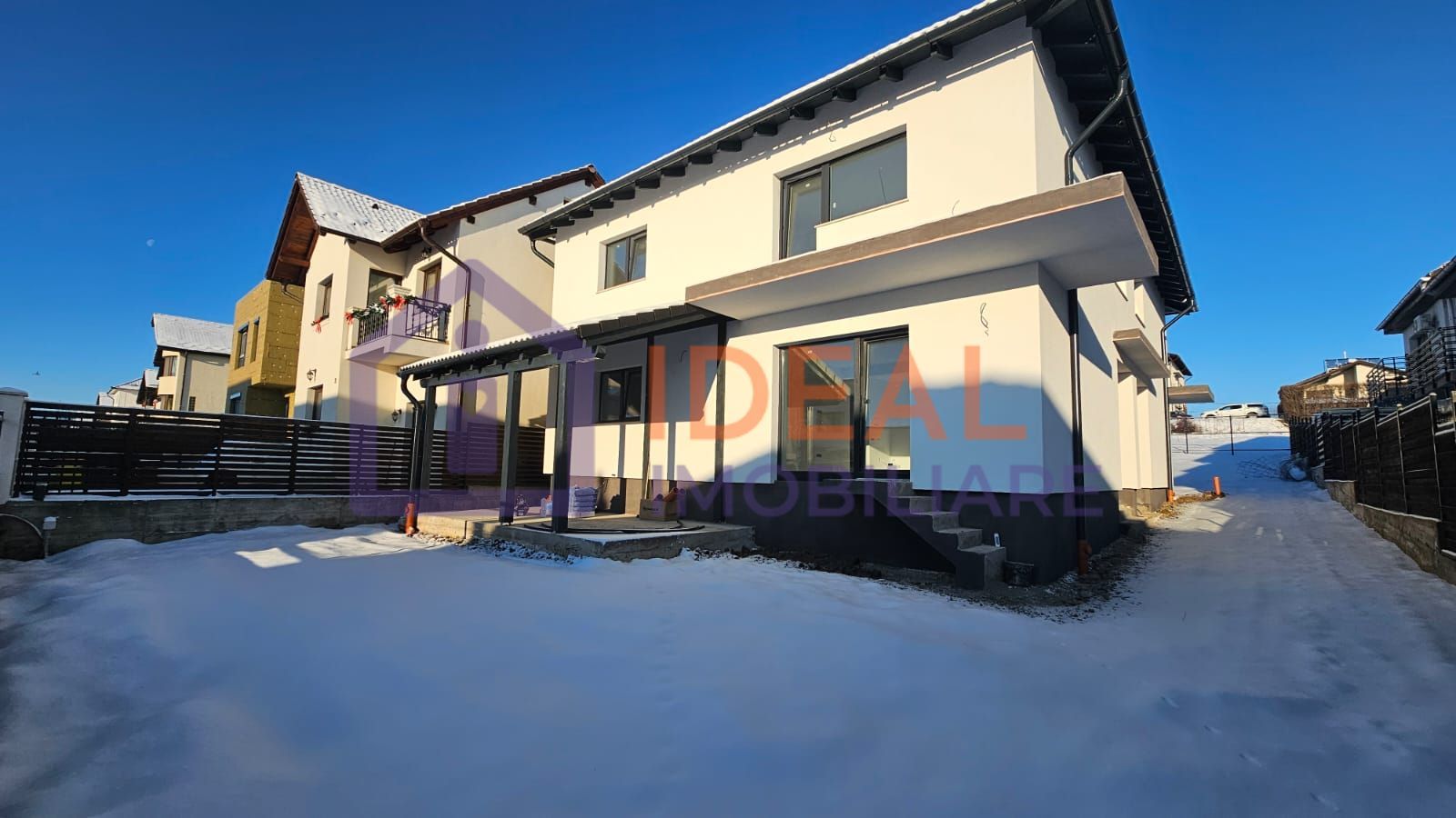 Duplex modern cu 4 camere si carport, in Cartierul Arhitectilor - Poză 1