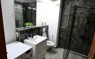 De închiriat apartament luminos 3 camere - Poză 9