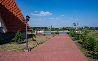 Sala de evenimente cu  piscina si foisor Biled COMISION 0 % CUMPARATOR - Poză 21