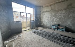 Vila Interbelica | S+P+2+M | Structura Consolidata - Poză 13