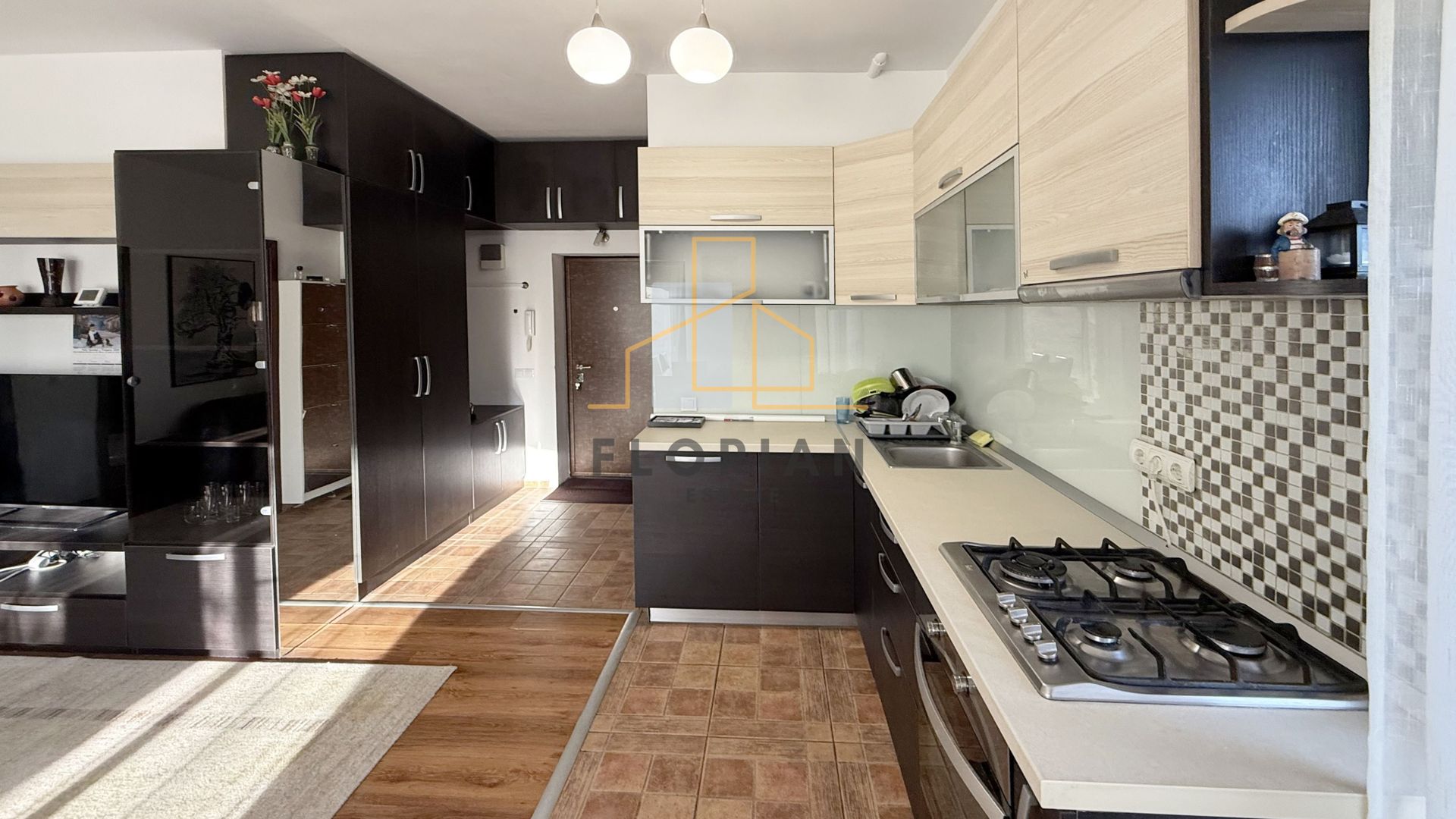 Apartament 3 camere, Dumbravita, Strada Balcescu din 1 august - Poză 5