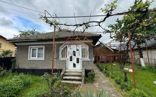 Casa solida 5 camere, teren 736mp, toate utilitatile, CT - Poză 1
