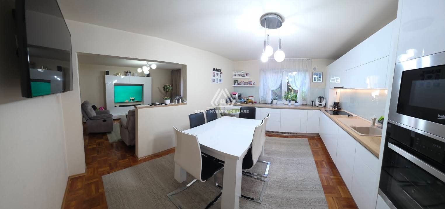 Apartament decomandat 3 camere, 100 mp | Etaj 1 | ZONA FARMEC - Poză 2