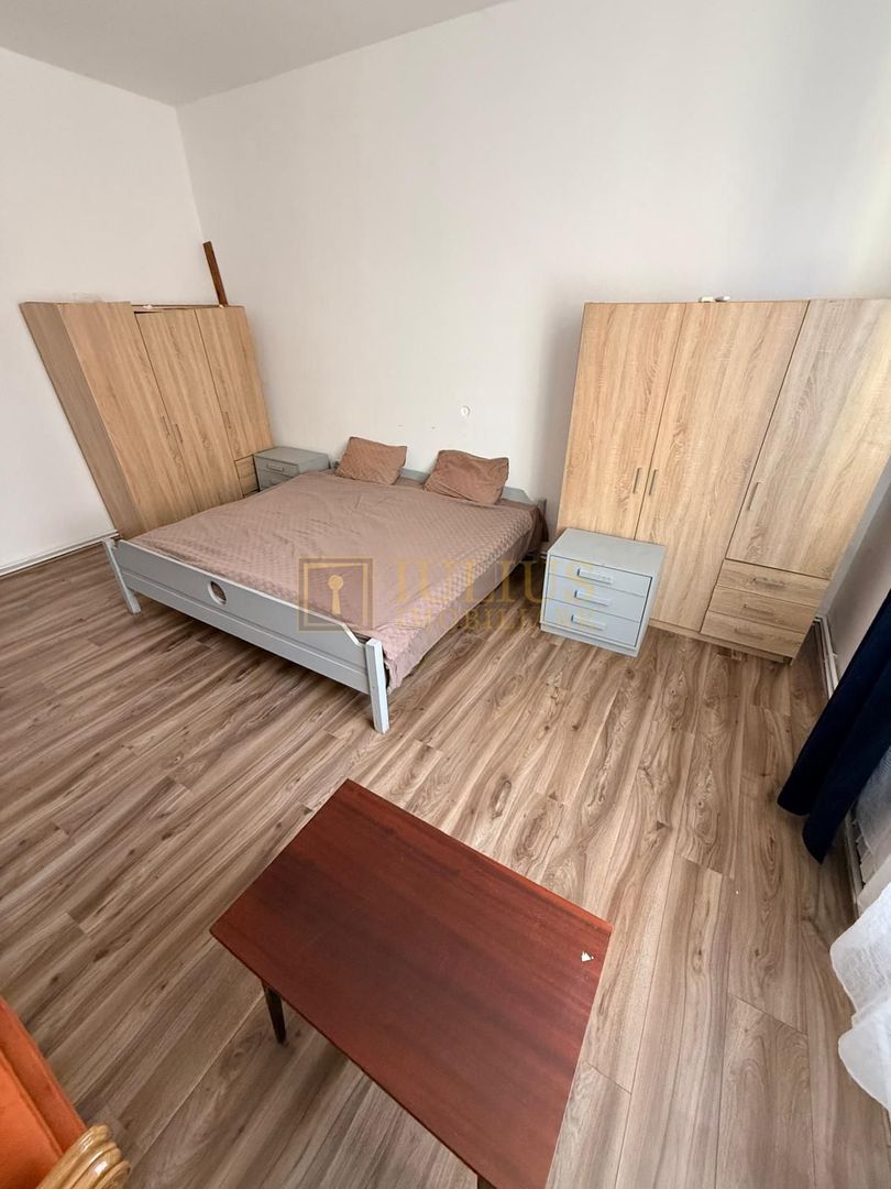 cladire istorica| Iosefin| 2 dormitoare| centrala proprie| camere inalte| - Poză 1