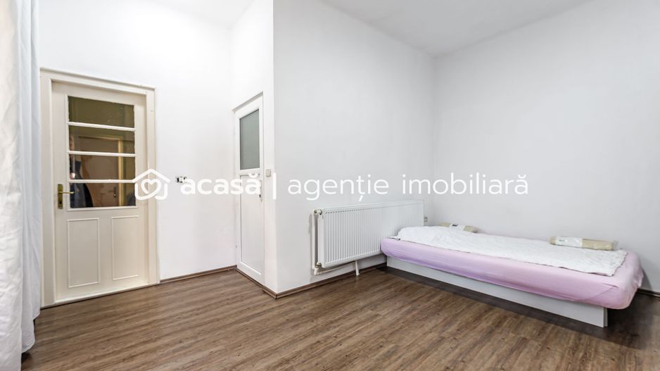 Apartament la casă, zonă centrală - Poză 7