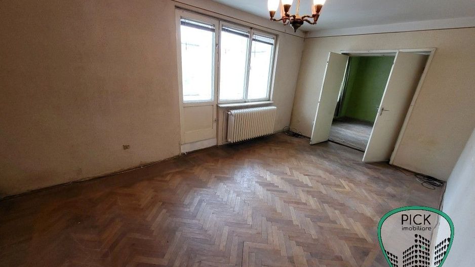P 1157 - Apartament cu 3 camere în Târgu Mureș, Dâmbu Pietros, Piata de zi - Poză 1