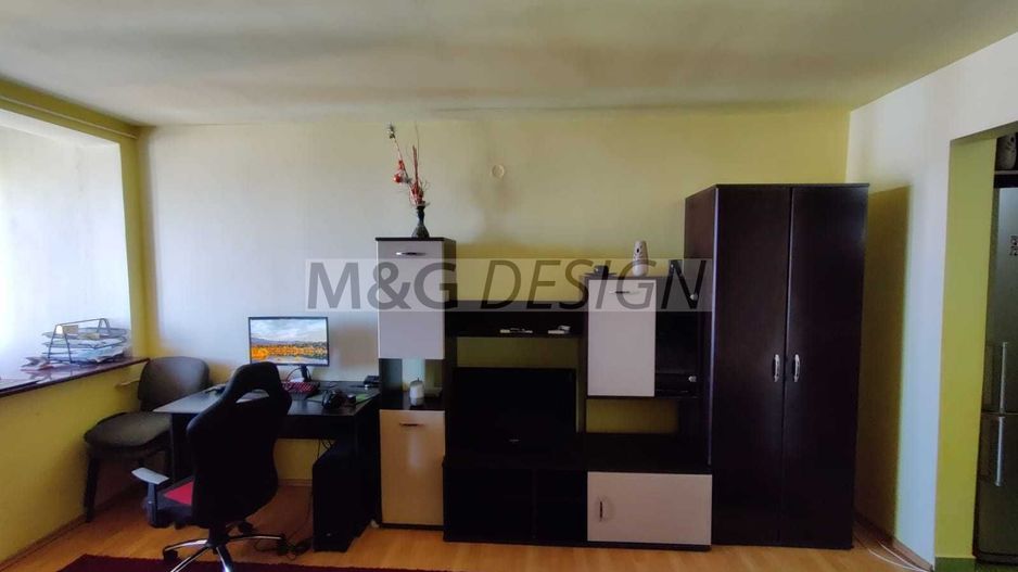 1 camera Take Ionescu-Punctele Cardinale - Poză 1