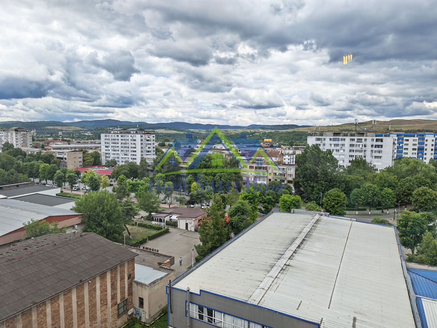 Garsoniera zona M4 in spate la Flacara(A1), et. 9/10, renovata complet - Poză 8