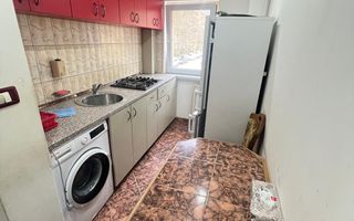 Etaj 1- Apartament  1 camera decomandat Aradului - Poză 1