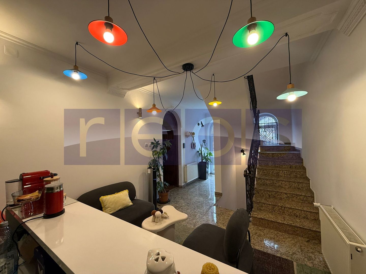 INCHIRIERE SPATIU SALON  DE LUX IN VILA | DOROBANTI | MOBILAT-UTILAT - Poză 16