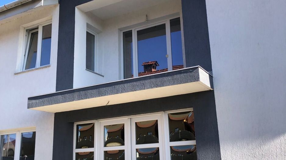 Casâ de vânzare în Micro 17 Satu Mare 240mp + 95mp - Poză 4