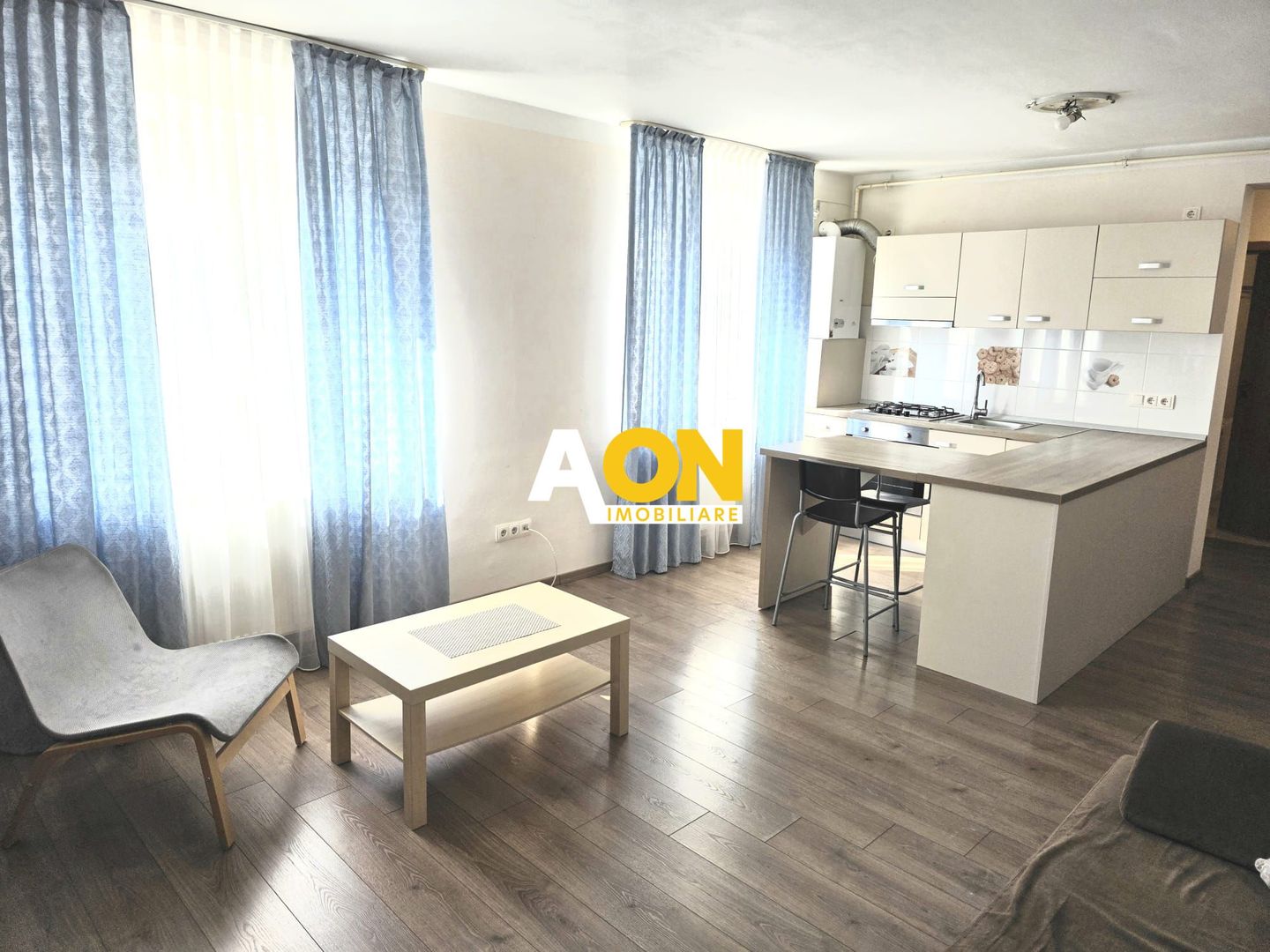 Apartament 2 camere, open space, cartier Orhideea, parcare privata - Poză 1