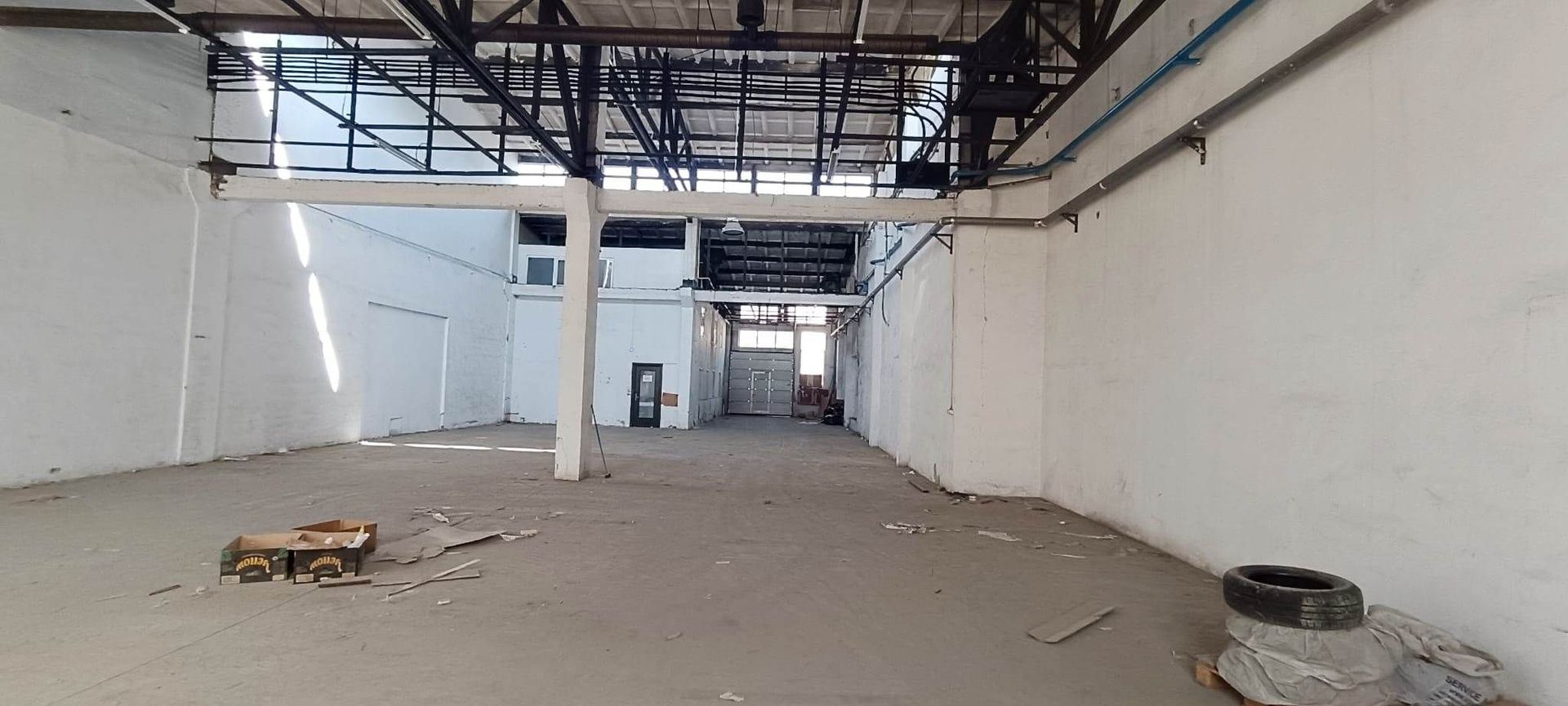 Hala si birouri cu suprafta de 370m-uzina 2 - Poză 1