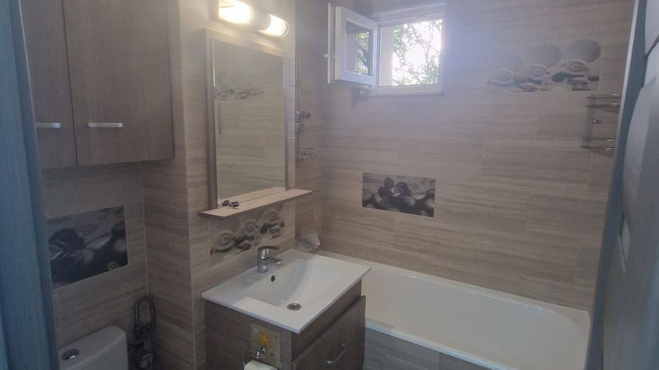 Închiriere Apartament cu 3 camere, mobilat complet, etaj 1, metrou Dristor - Poză 4
