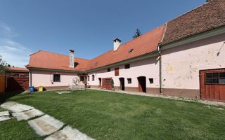 Casă Săsească Autentică cu Șură Impresionantă în Cristian – Teren 2729mp - Poză 13