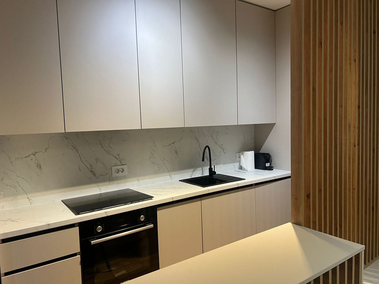 Prima inchiriere | Studio cu curte privata | Avalon Estate - Poză 2