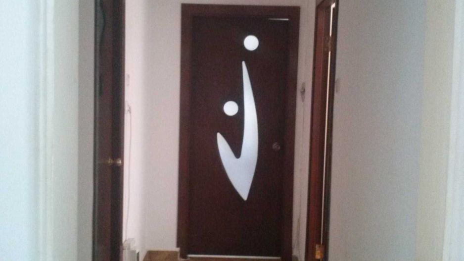 OFERTĂ! Apartament 2 camere mobilat, decomandat, balcon închis, lângă metrou - Poză 3