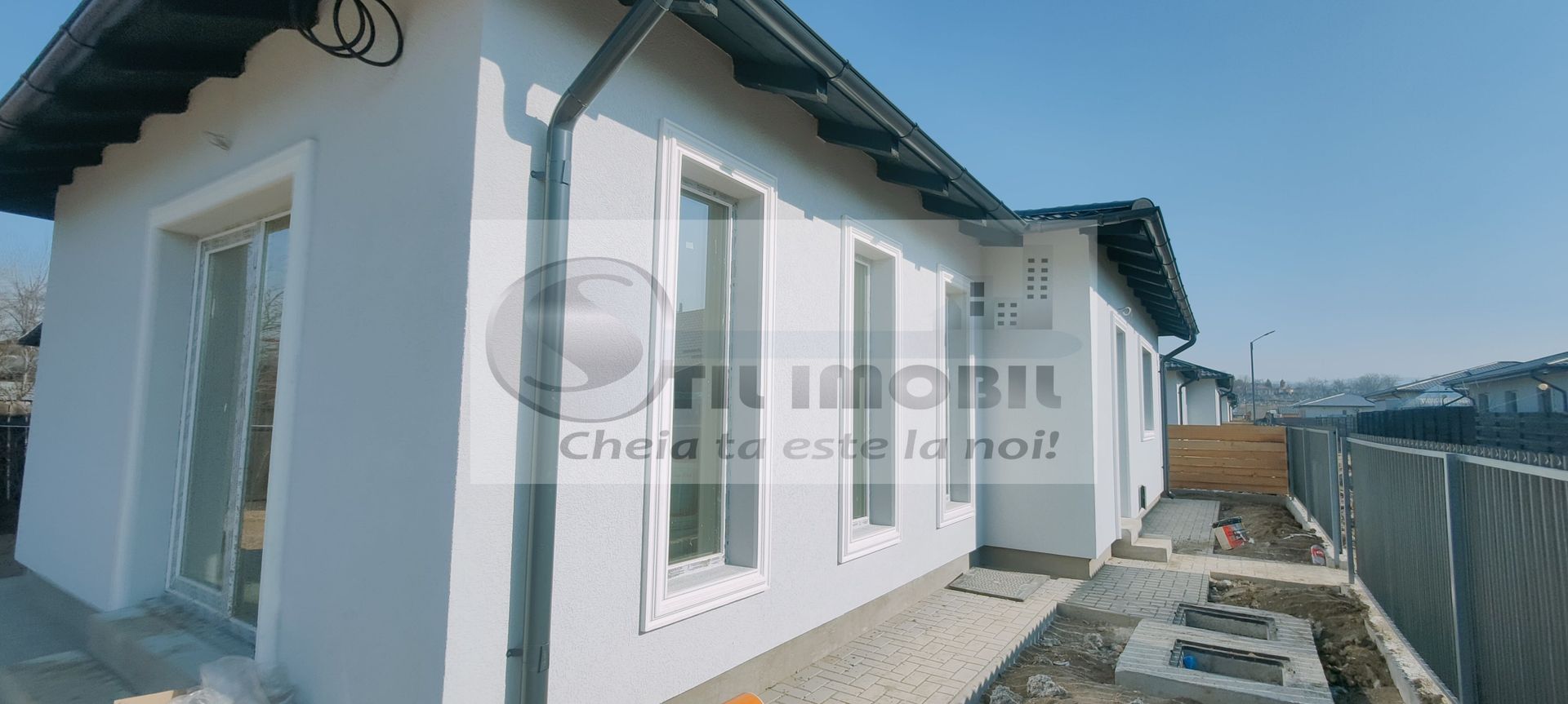 Vila parter 3 camere CUG Lunca Cetatuii- 96,000 € - Poză 11