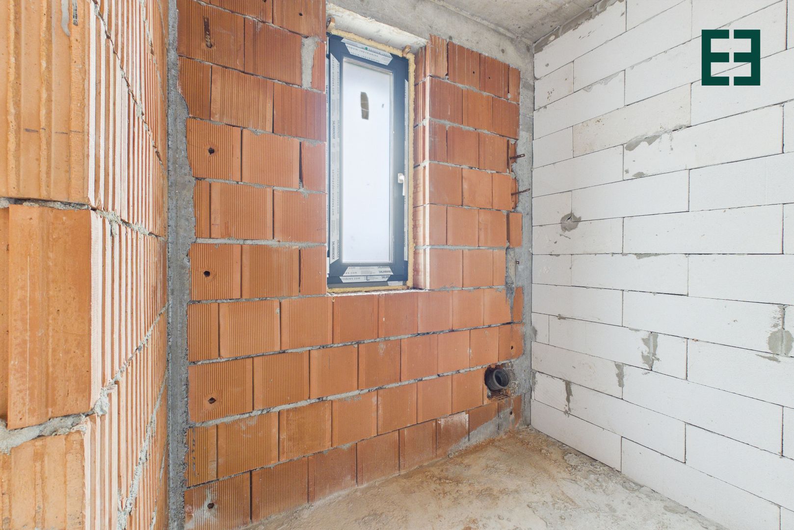 Casă nouă cu 4 camere și teren de 445 mp  - Vladimirescu - Arad - Poză 25